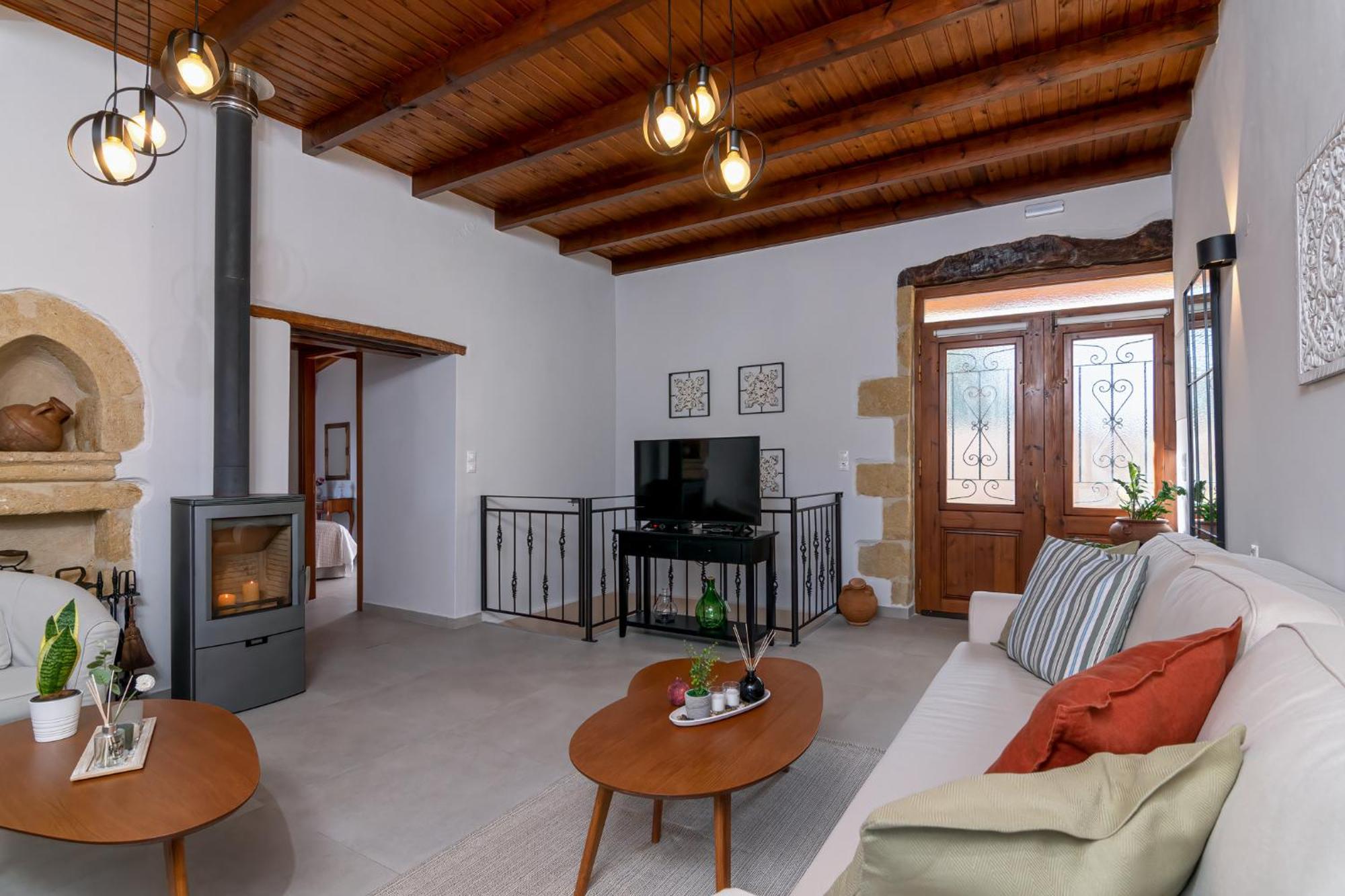 Alia Stone Villa-Ideal For Families-Heated Pool Nohia ภายนอก รูปภาพ