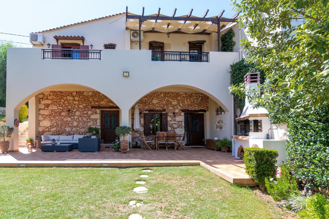 Alia Stone Villa-Ideal For Families-Heated Pool Nohia ภายนอก รูปภาพ