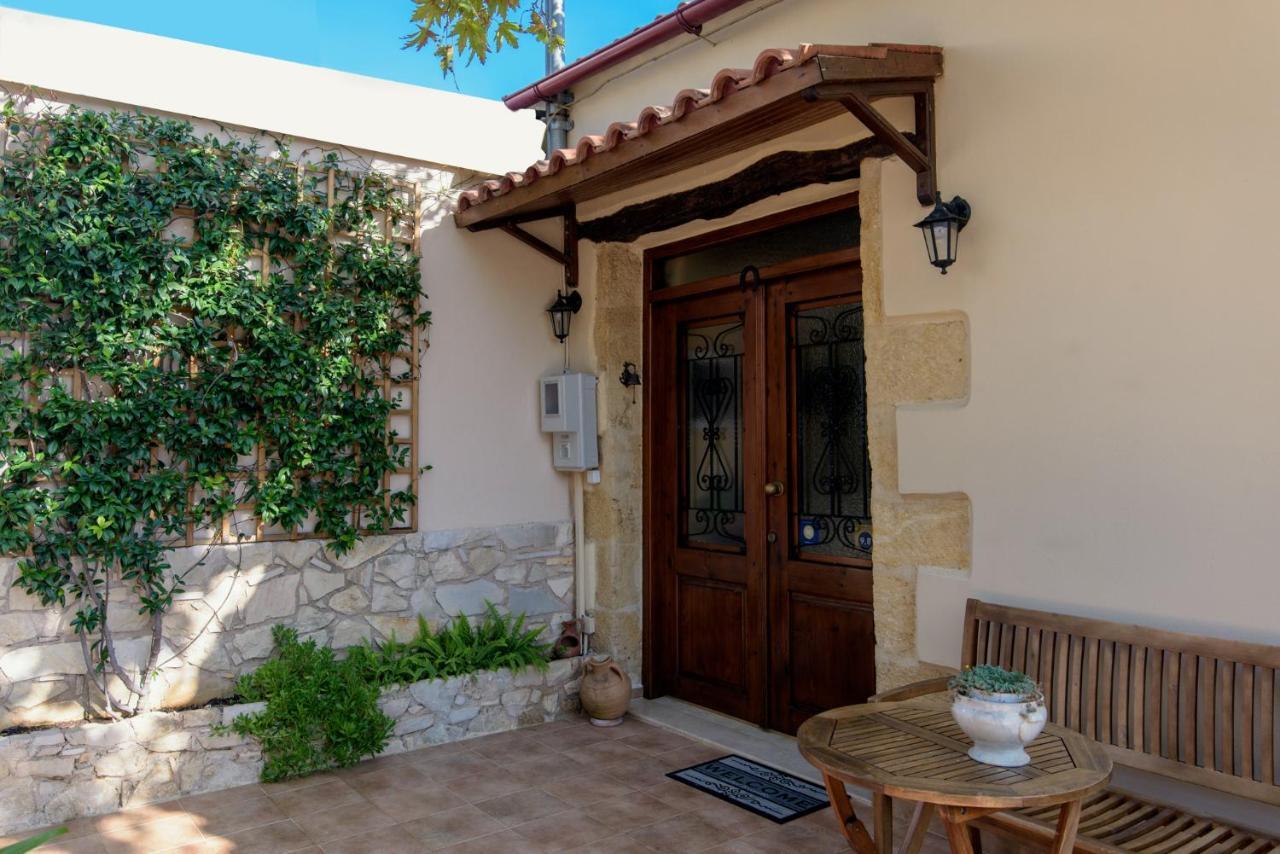 Alia Stone Villa-Ideal For Families-Heated Pool Nohia ภายนอก รูปภาพ